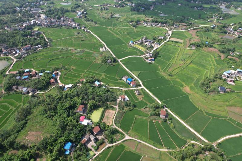 广安区石笋镇白云村田园风光航拍图