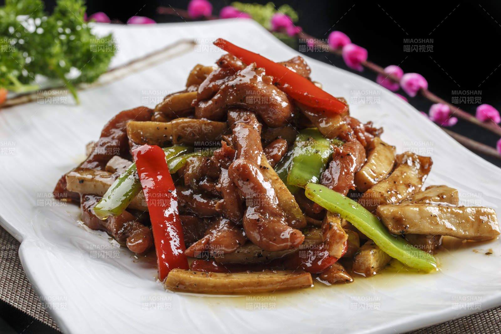 彩椒黑椒牛柳杏鮑菇