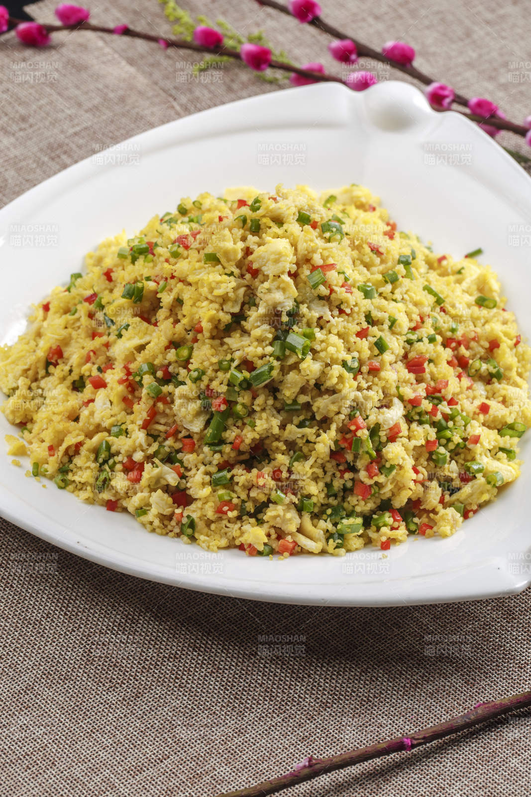 飄香小米蛋炒飯