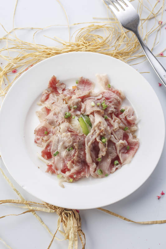 法式铁板三分熟雪花肥牛