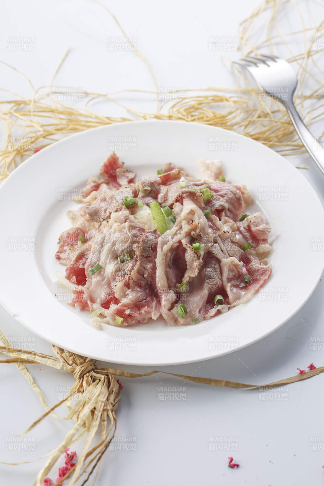 法式铁板三分熟雪花肥牛