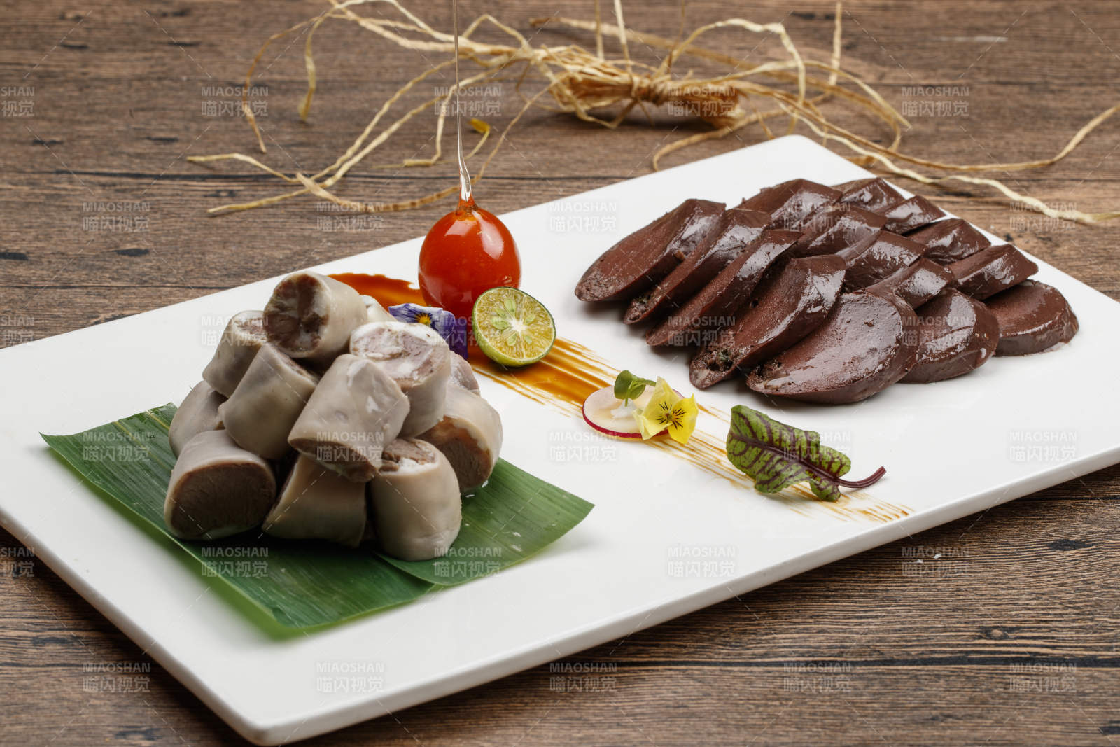 蒙餐红白肠血拼