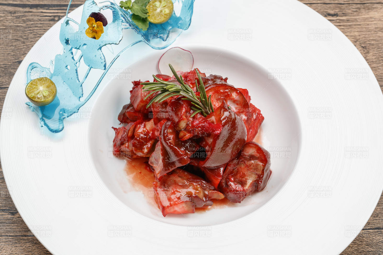 海派本幫菜傳統醬豬腳