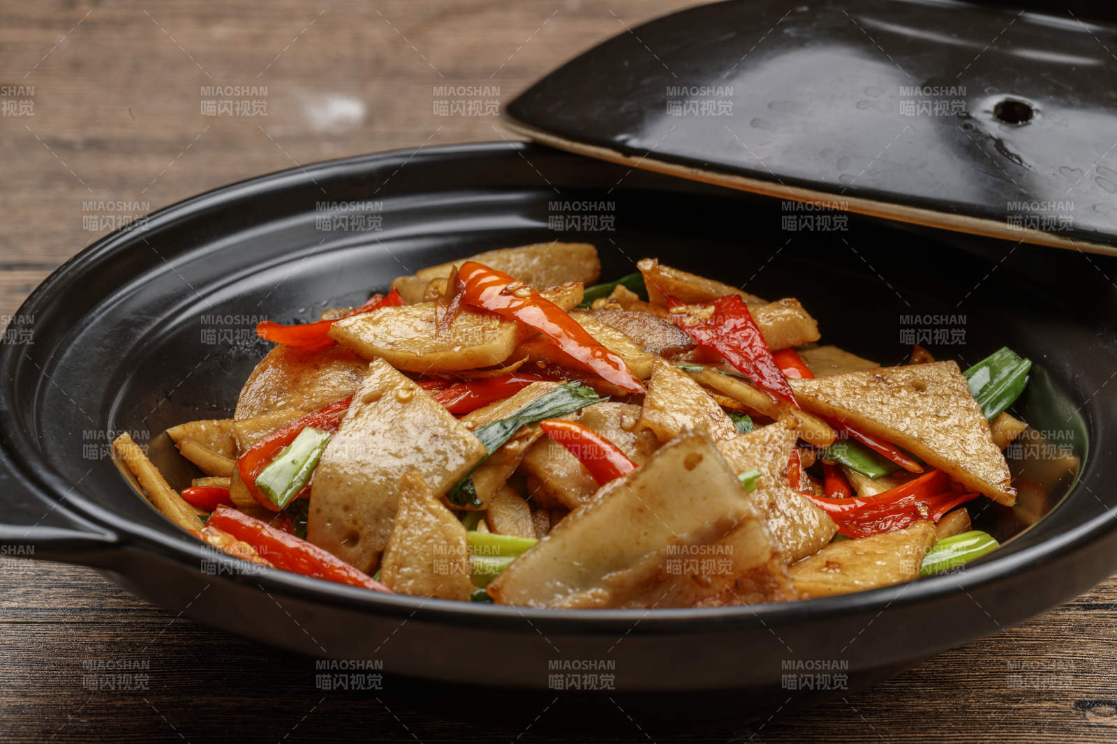 砂鍋豆腐五花肉