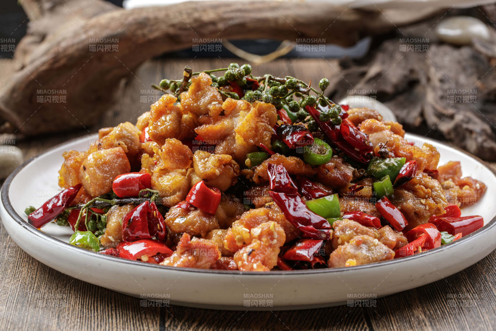 砂锅牛肉粒焗长山药