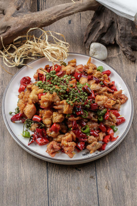 砂锅牛肉粒焗长山药