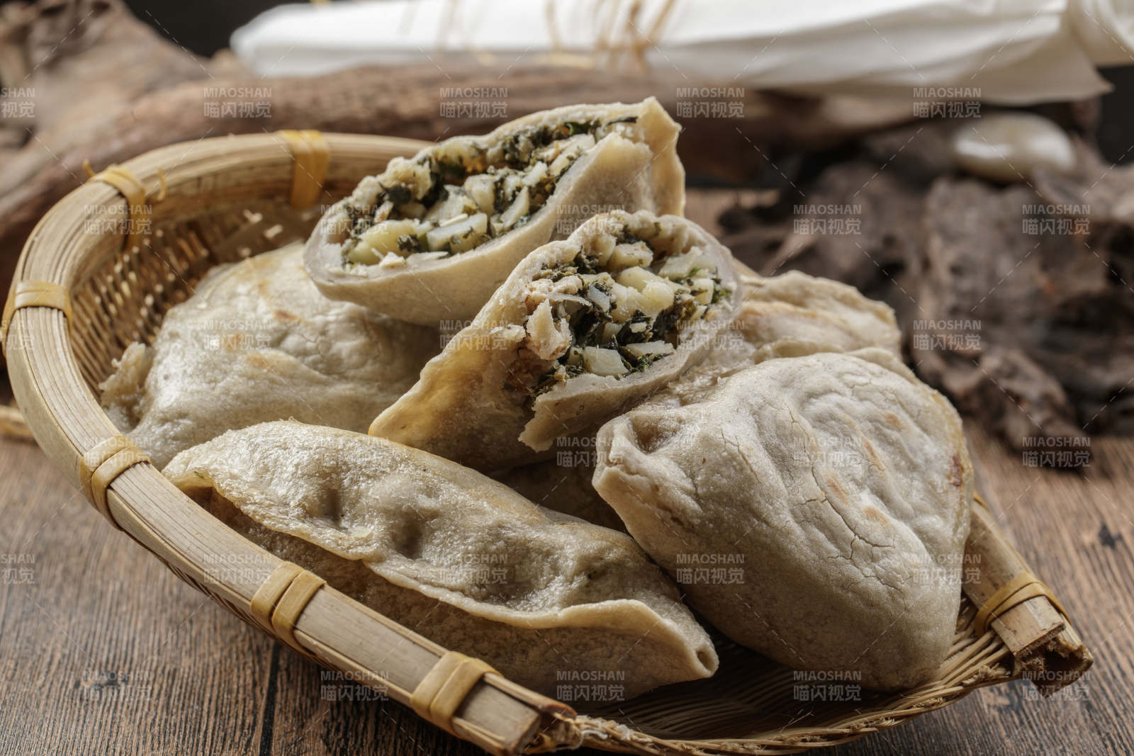 煉乳腐乳烘烤大花卷