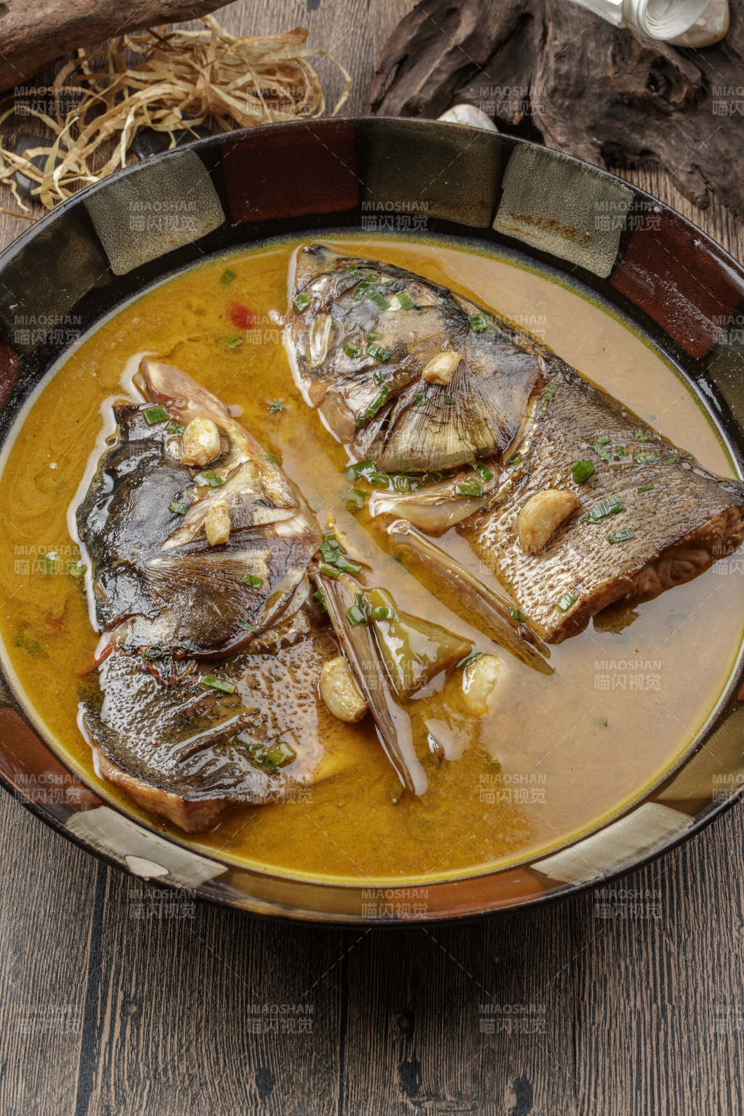 川椒丝牛仔粒-摄影图