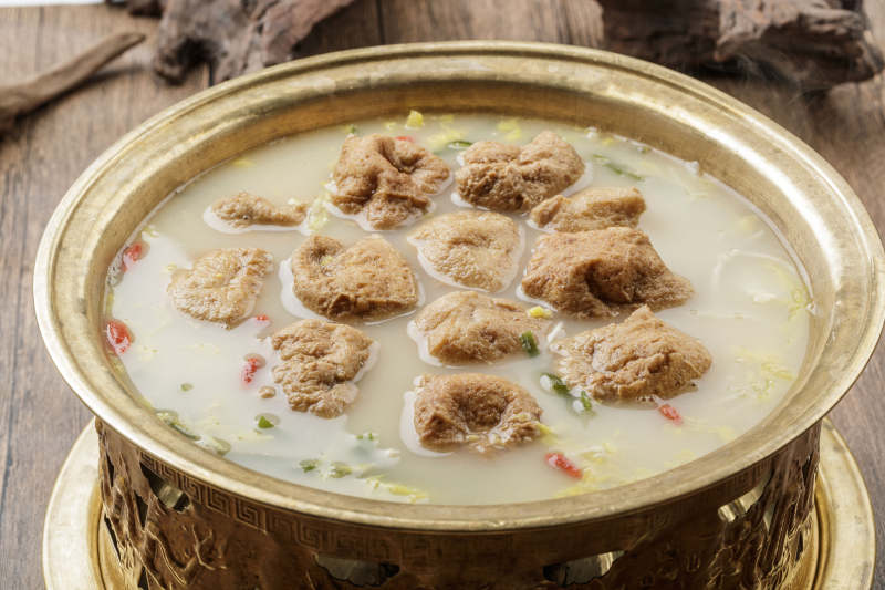 浓汤白菜豆腐泡炸豆腐