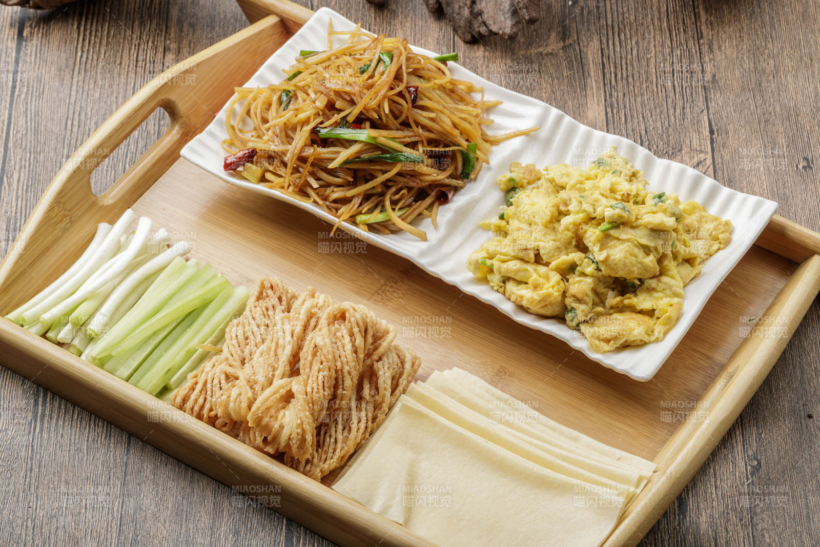 农家老咸菜卷饼