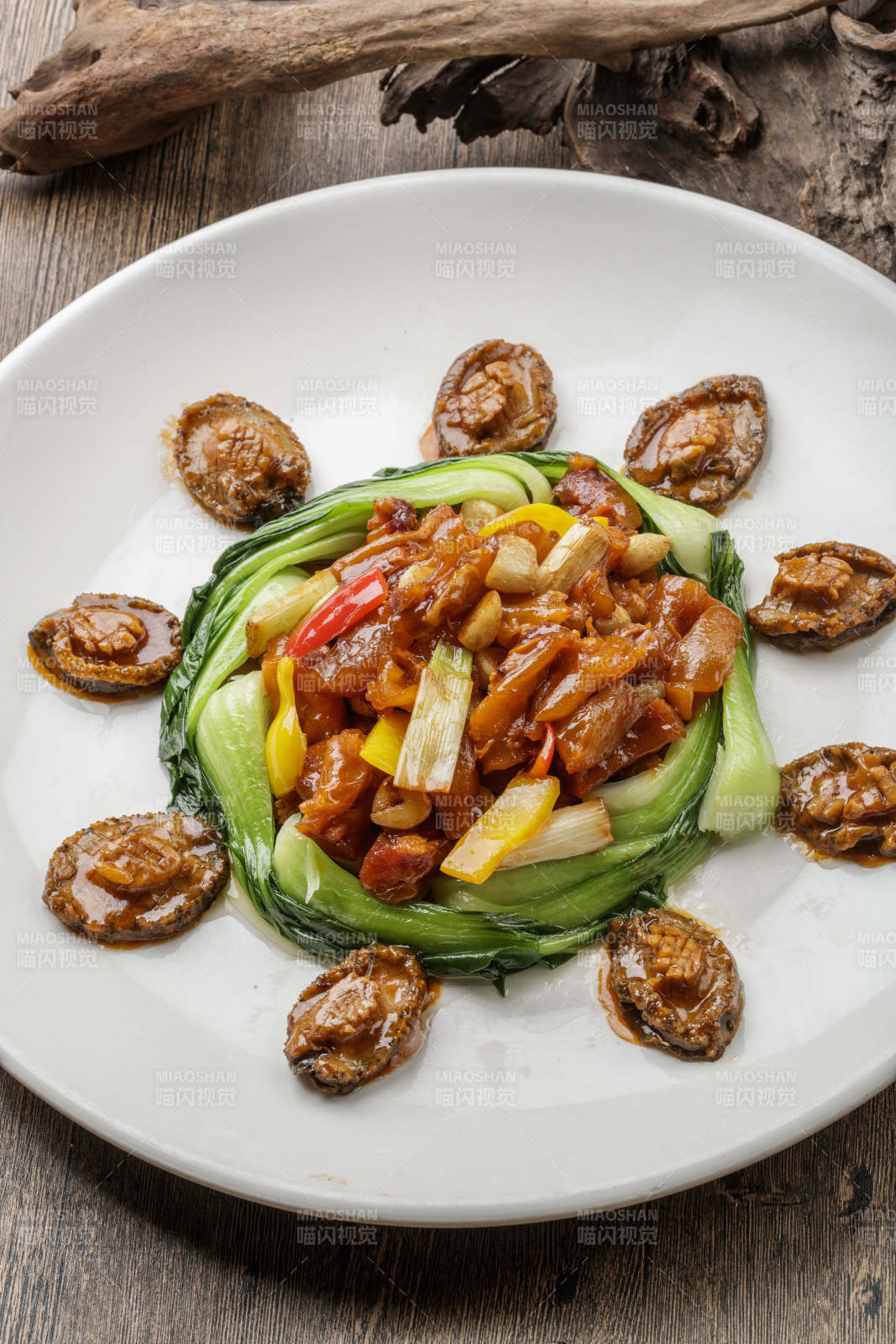 葱烧蹄筋元宝鲍鱼