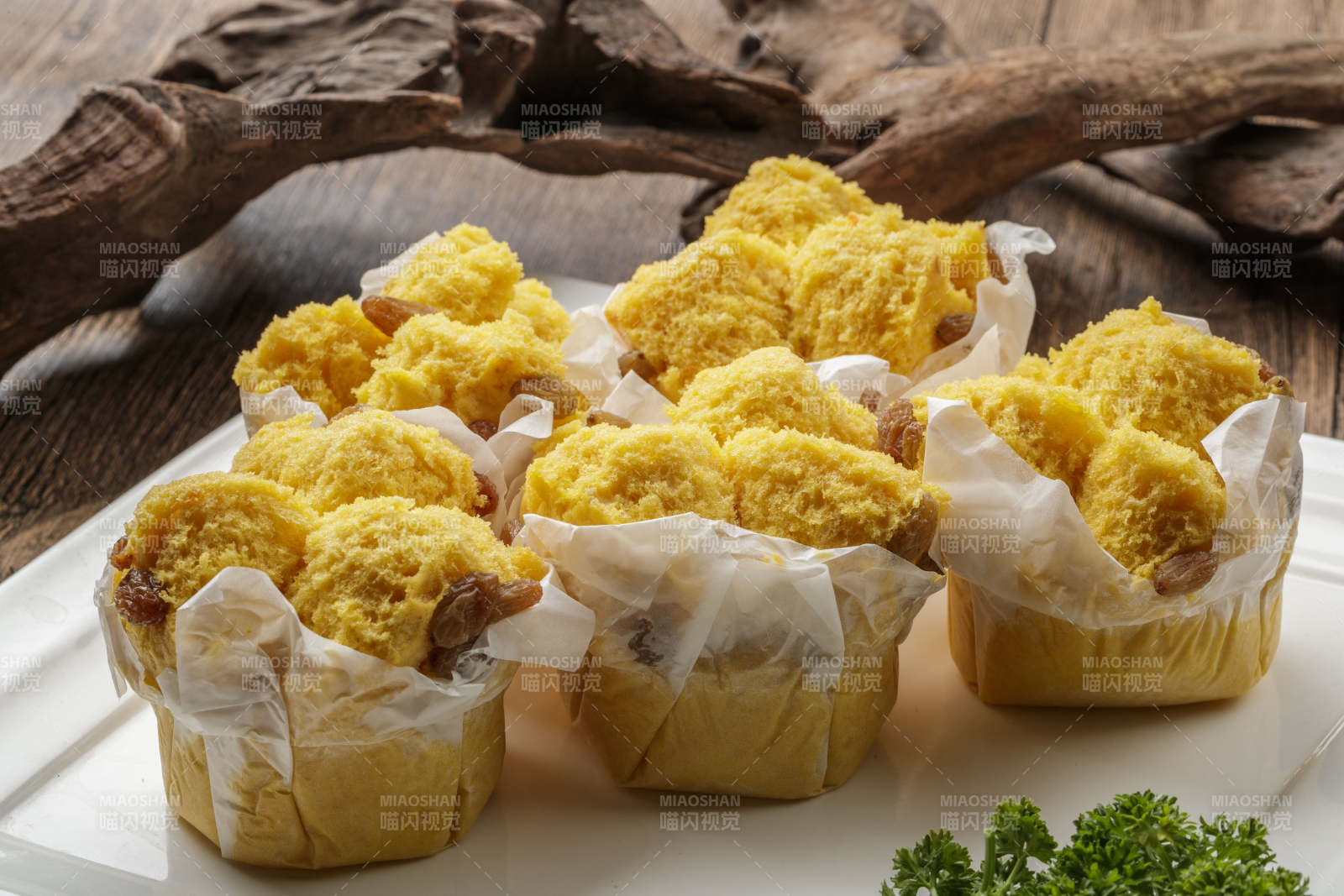 纸杯开花黄馍馍蛋糕