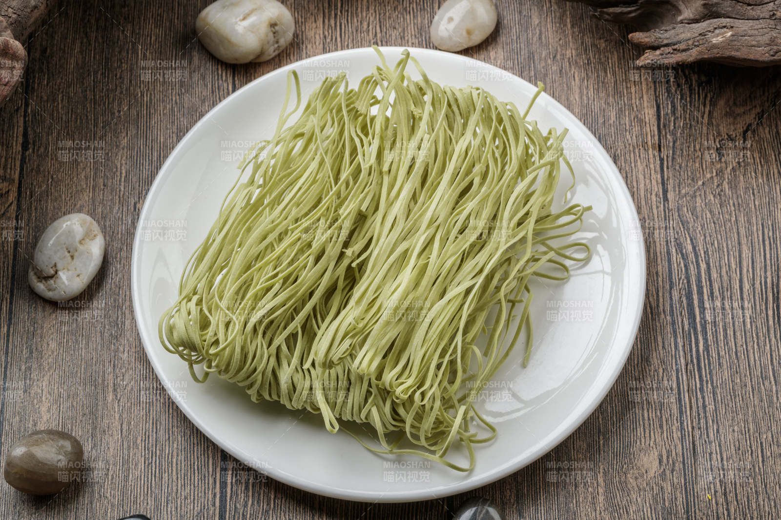 綠豆雜糧火鍋干面