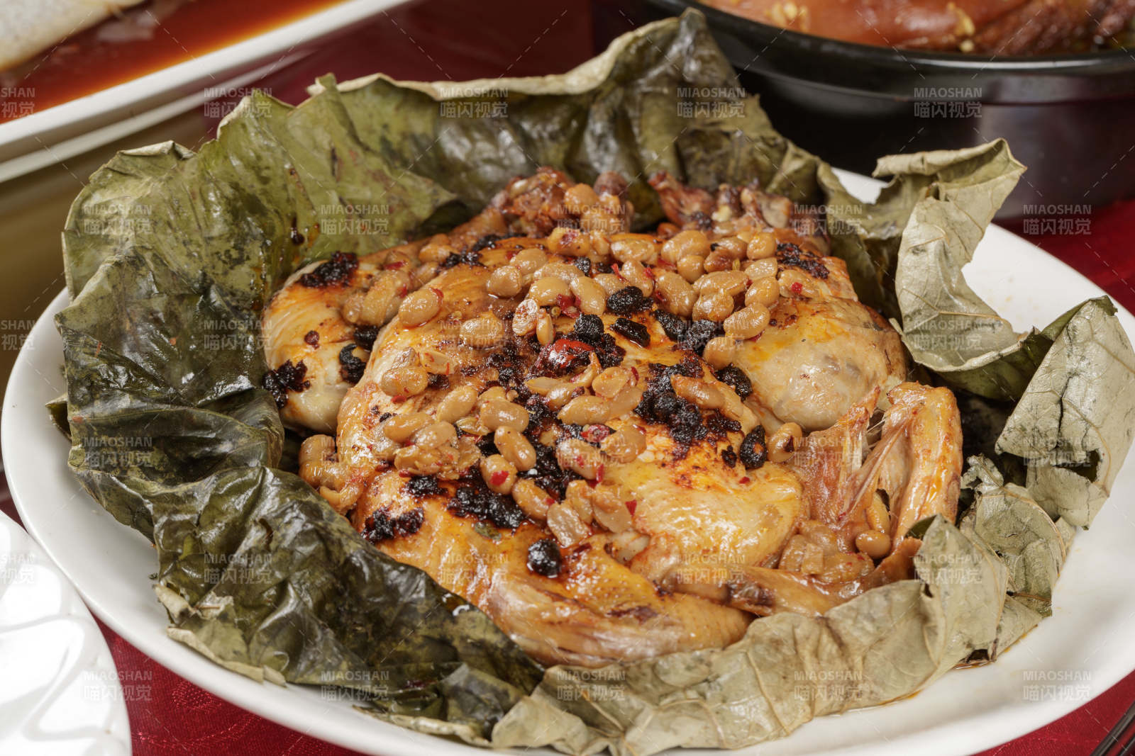 豆豉酱香荷叶鸡