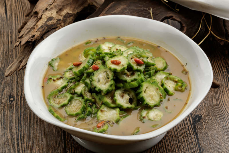 濃湯枸杞燉苦瓜