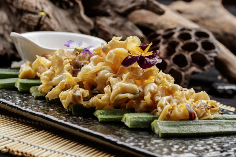 黑色石盤裝的溫拌螺頭