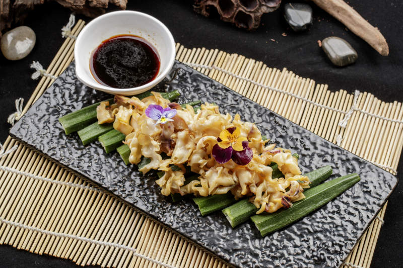 黑色石盤裝的溫拌螺頭