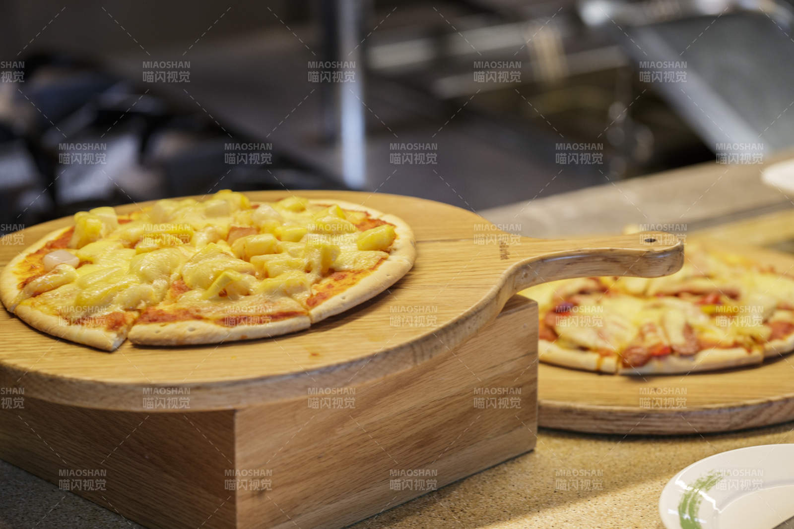 星级酒店高档自助餐料理餐台