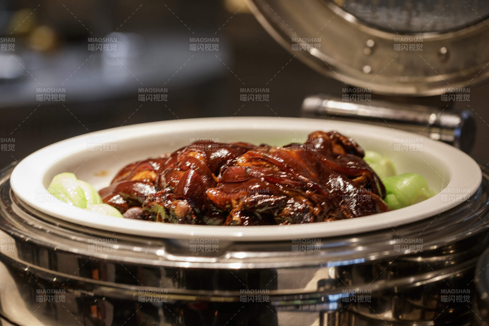 星级酒店高档自助餐料理餐台