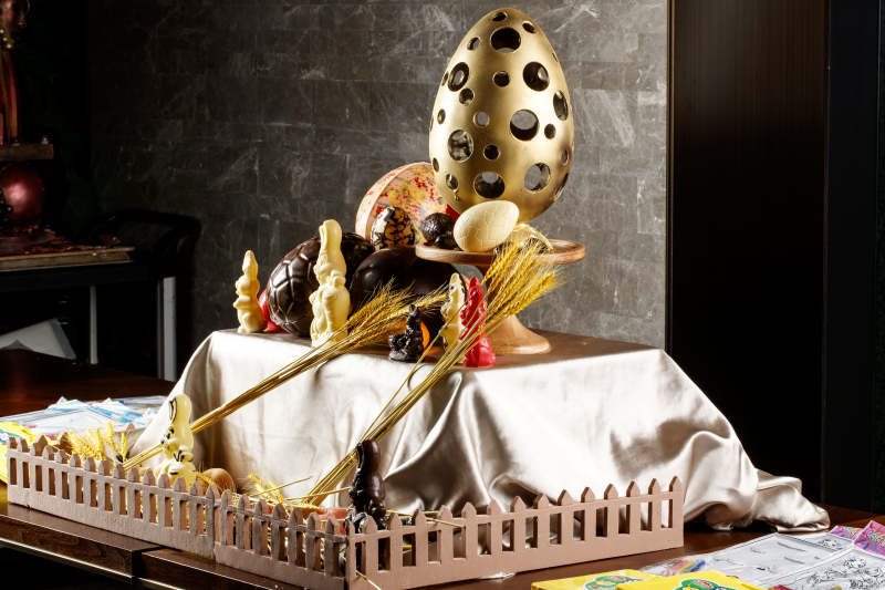 精美制作的复活节巧克力