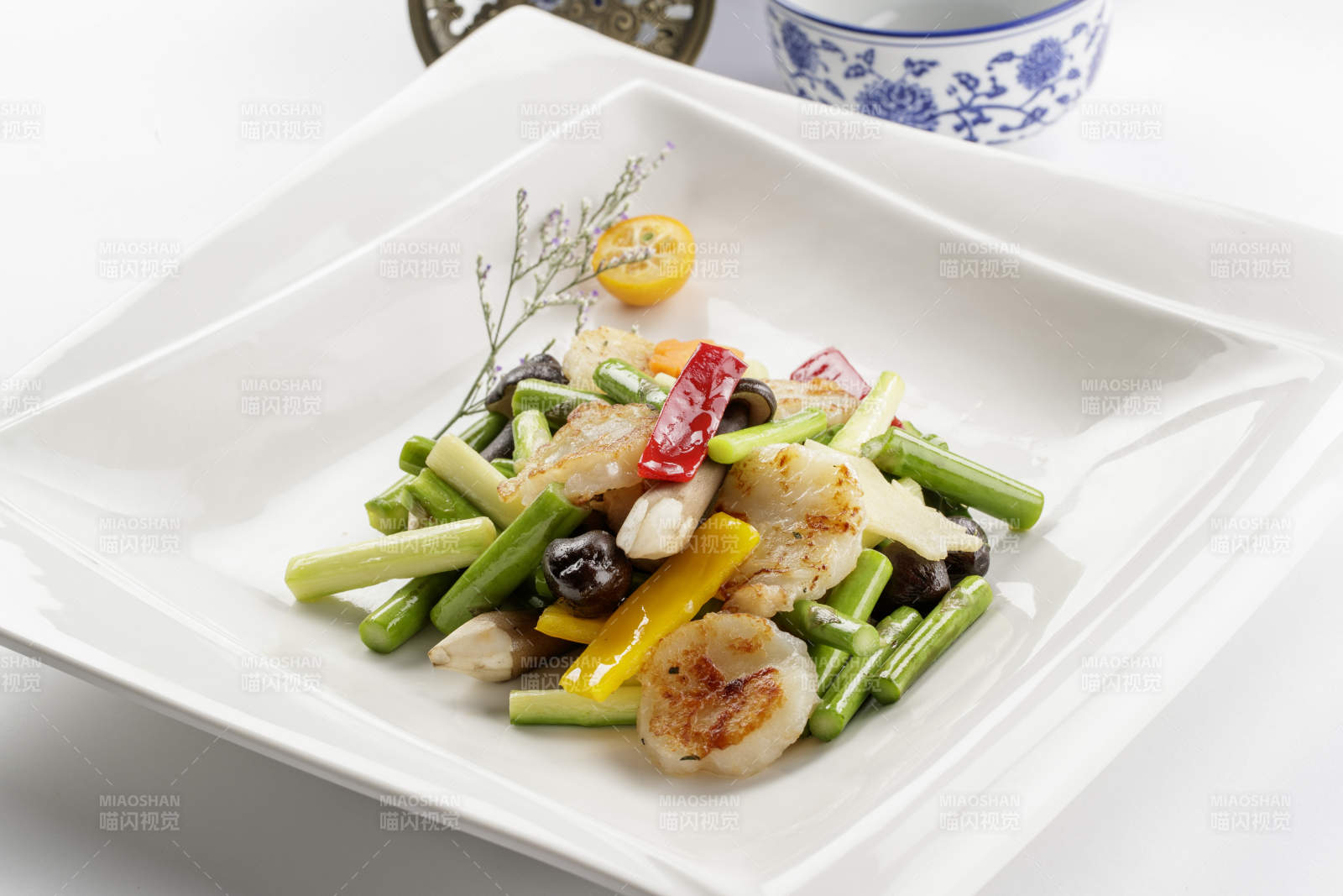 遍野芝兰煎澳带蒜薹鸡枞菌带子图片