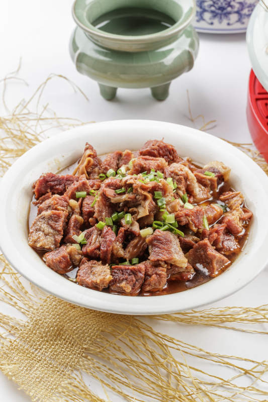 风味红焖牛腩