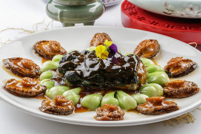 乾坤一掌燜鮑魚仿菜