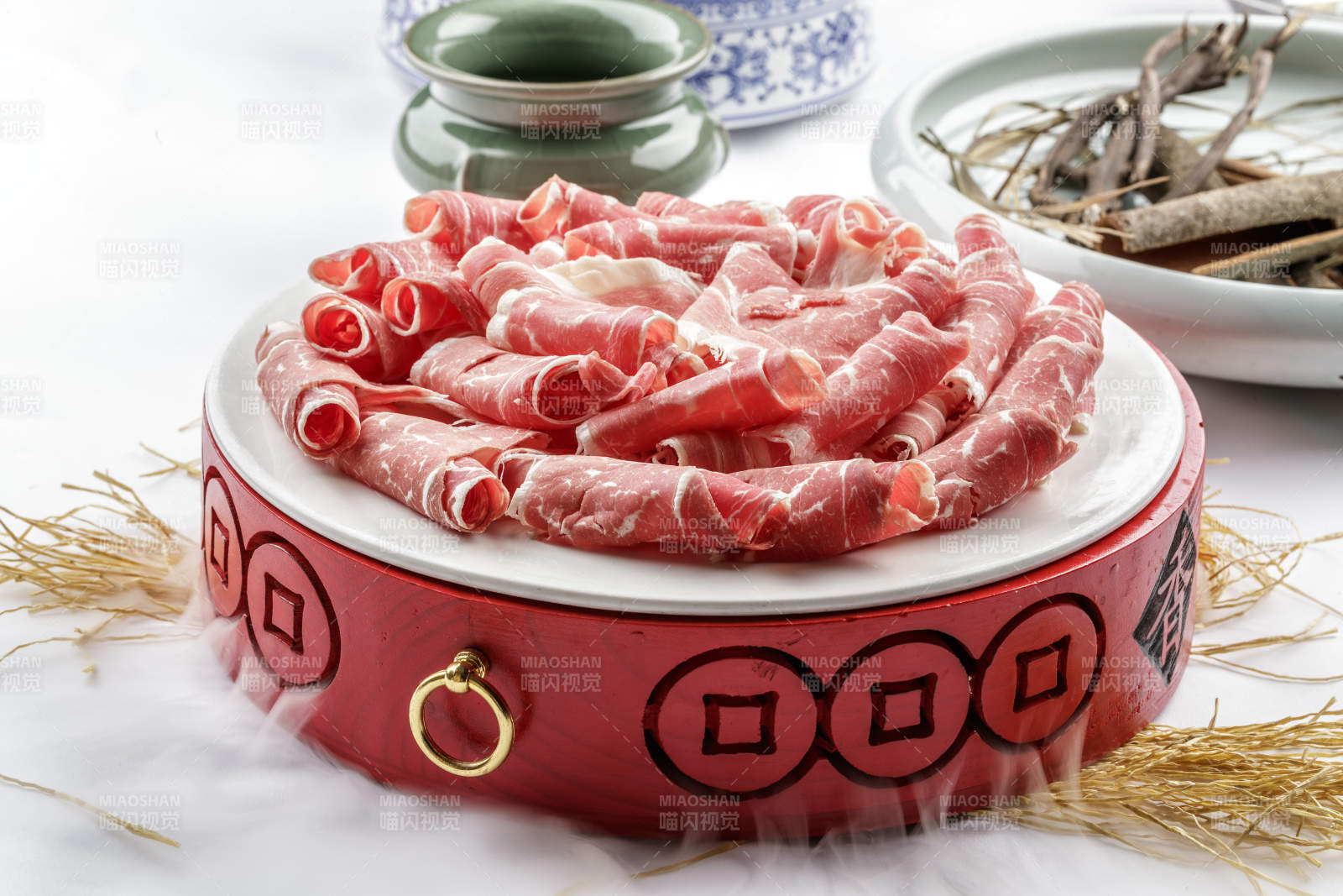 涮锅火锅食材加钙羊肉卷脆骨肉-摄影图