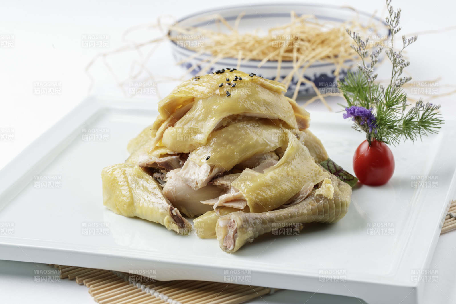 白斩鸡盐水鸡-摄影图