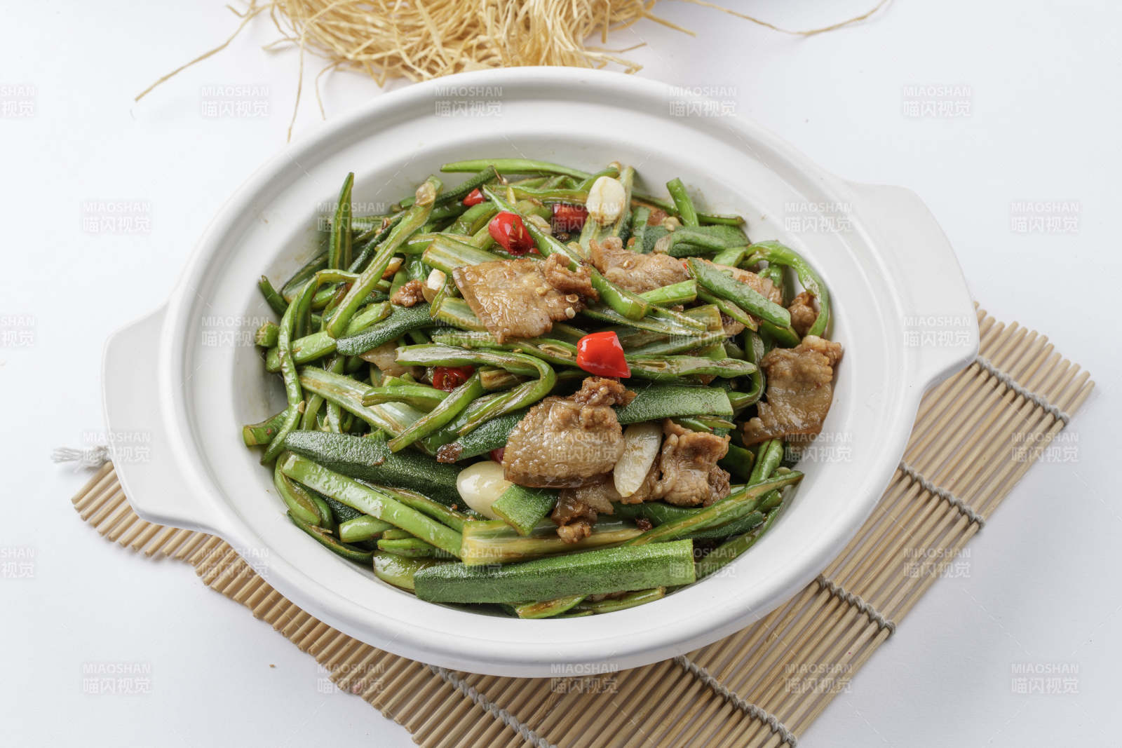 秋葵杭椒小炒肉