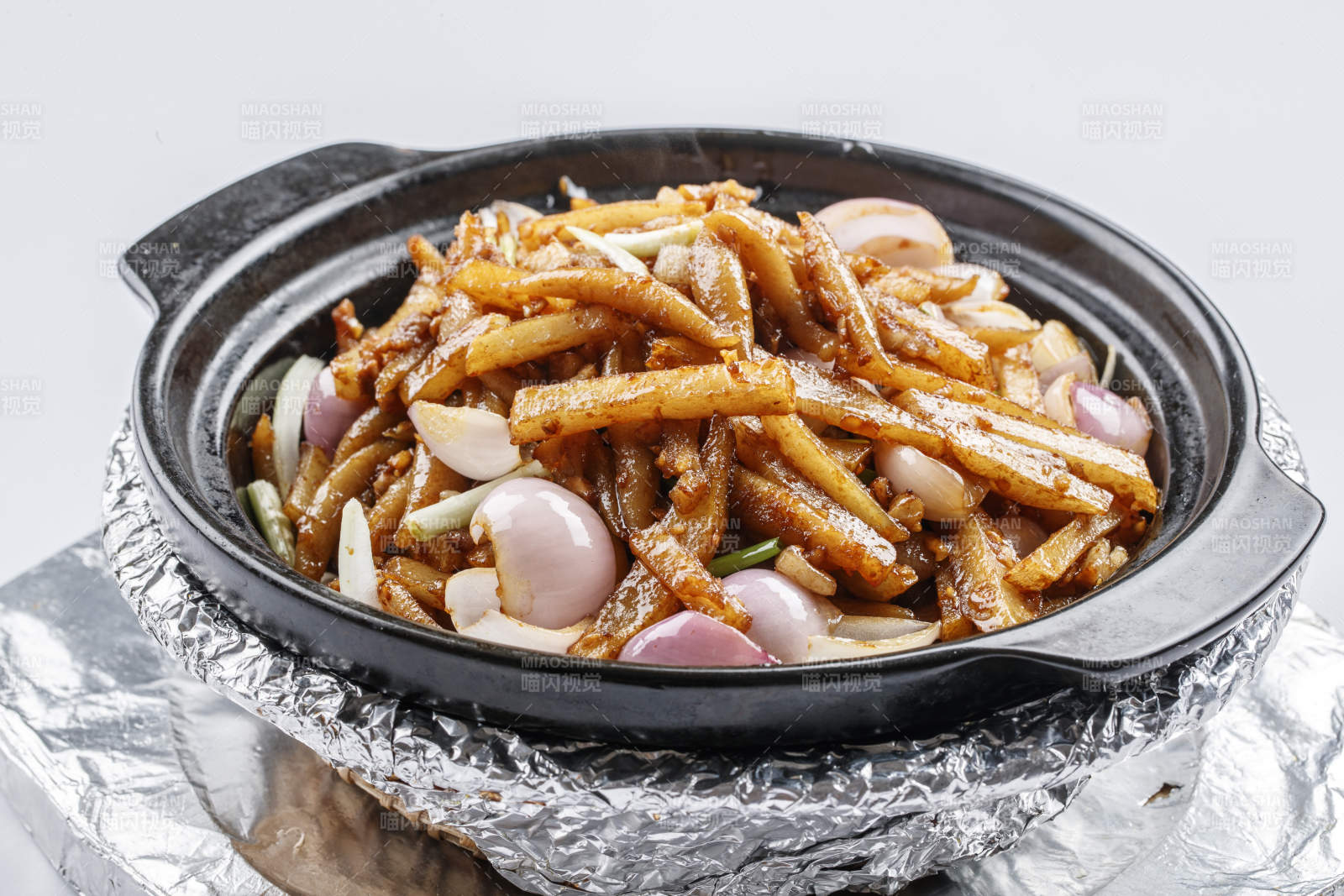 砂锅孜然洋葱土豆条