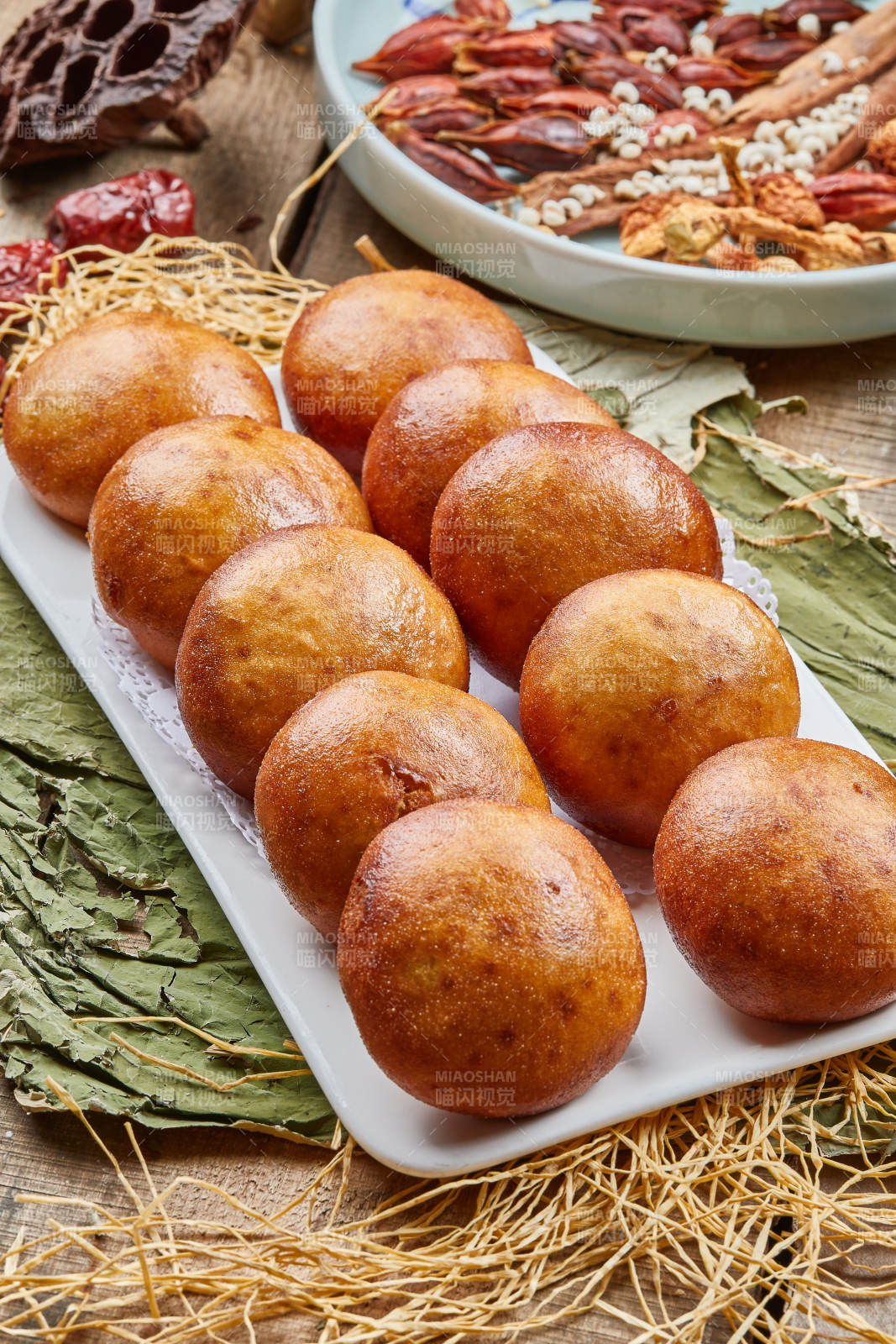 風(fēng)味炸豆餡團(tuán)子