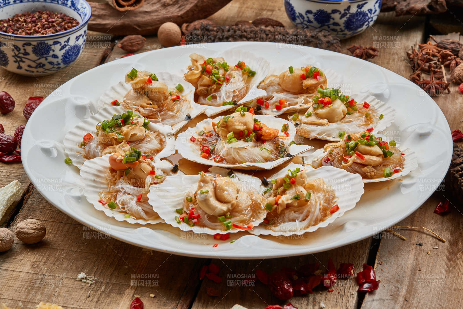 蒜蓉粉丝蒸扇贝