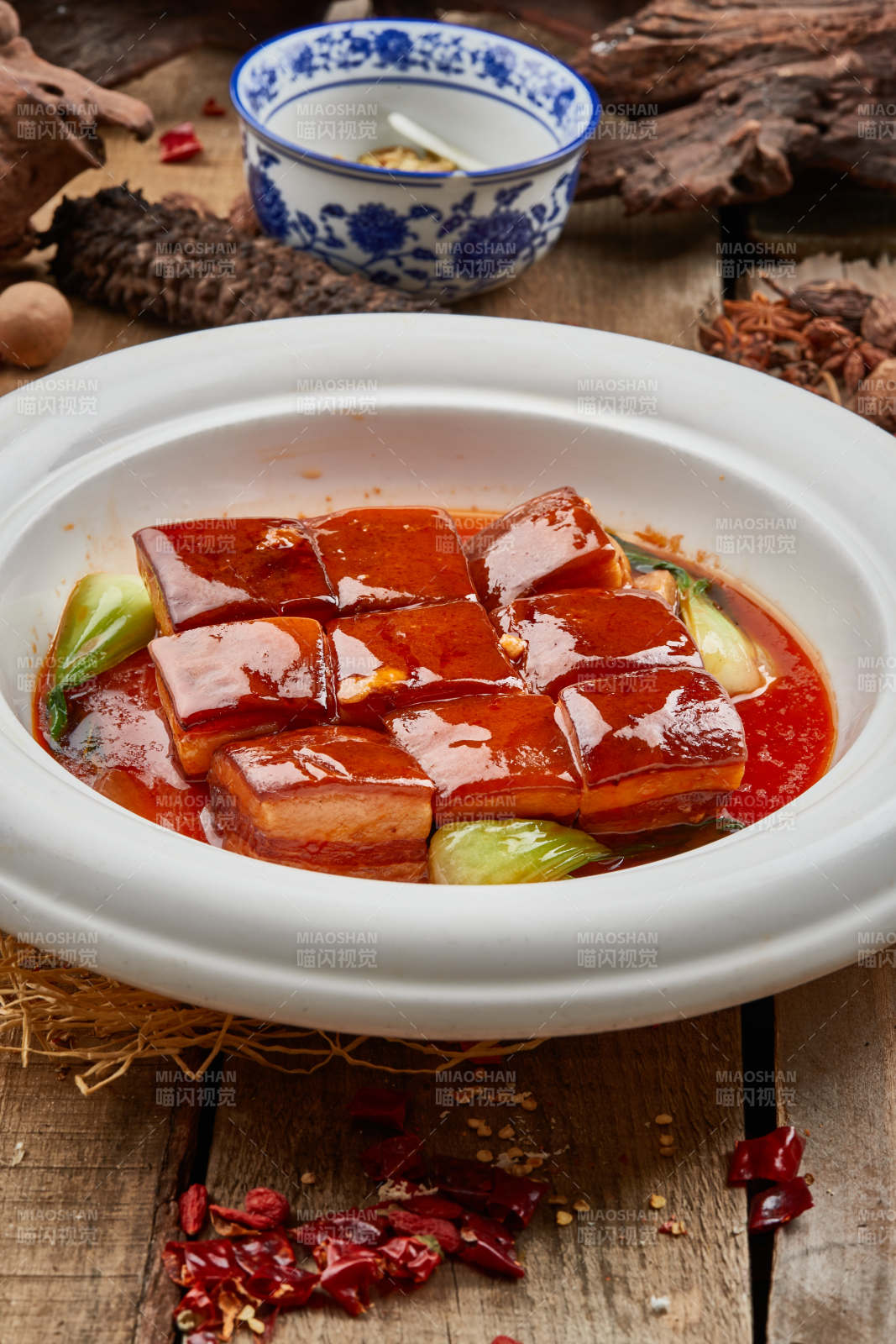 红焖东坡肉红烧肉图片