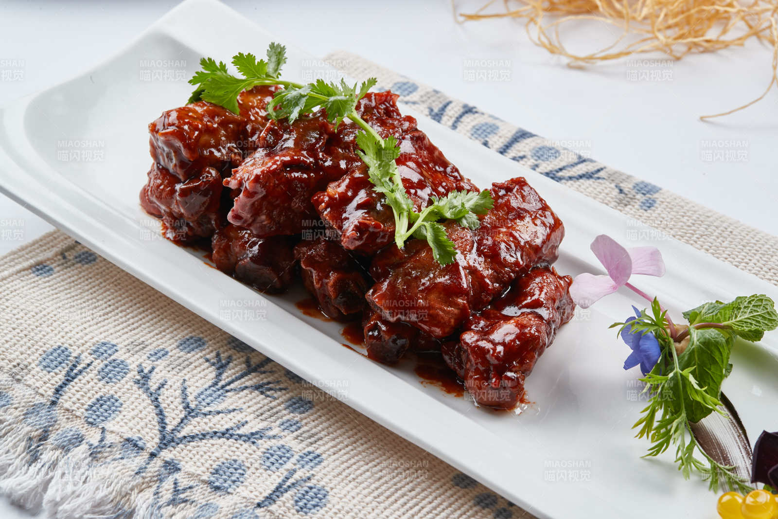 酱香肠衣猪肋排