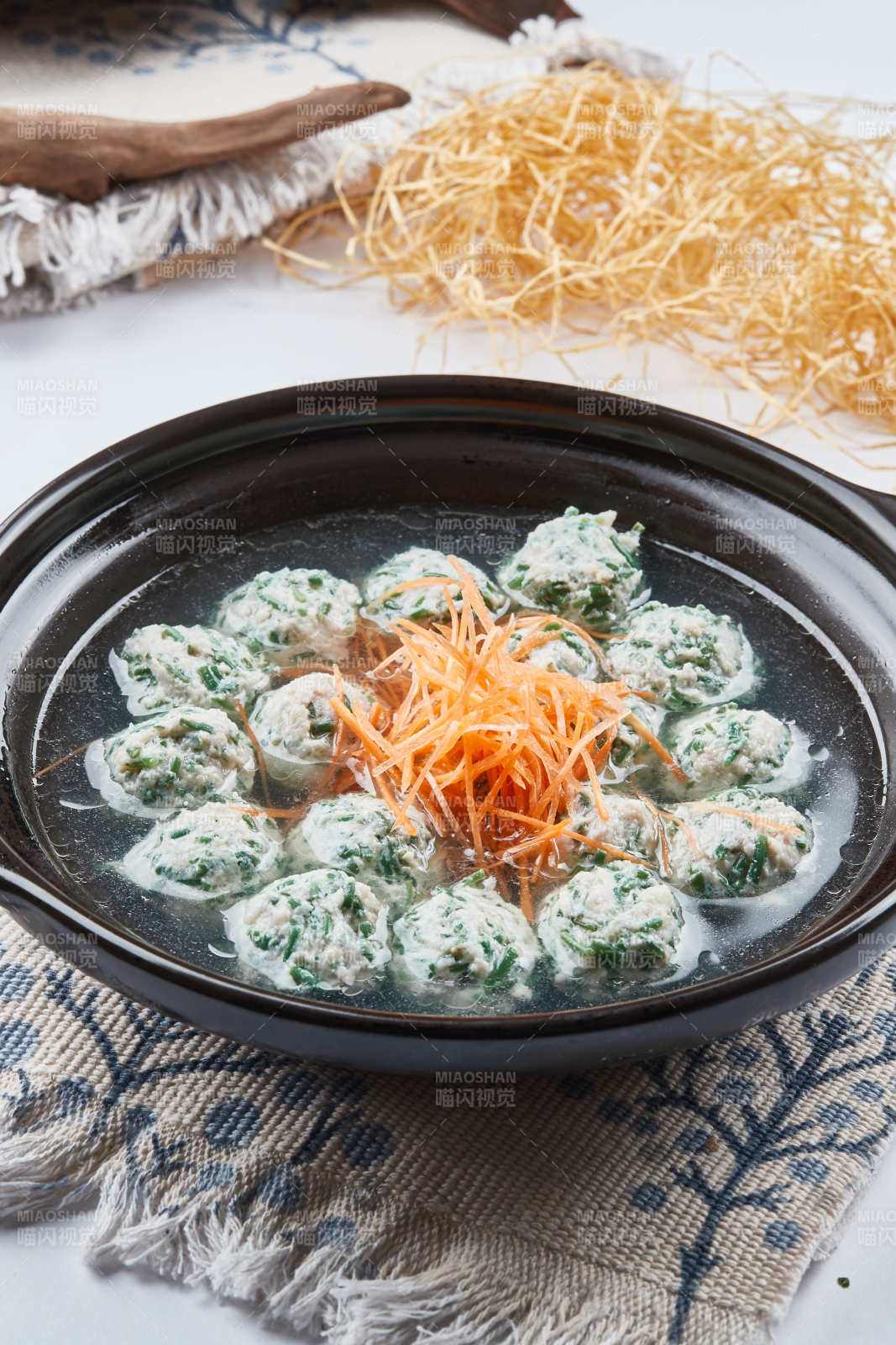 野菜鱼肉丸子汤