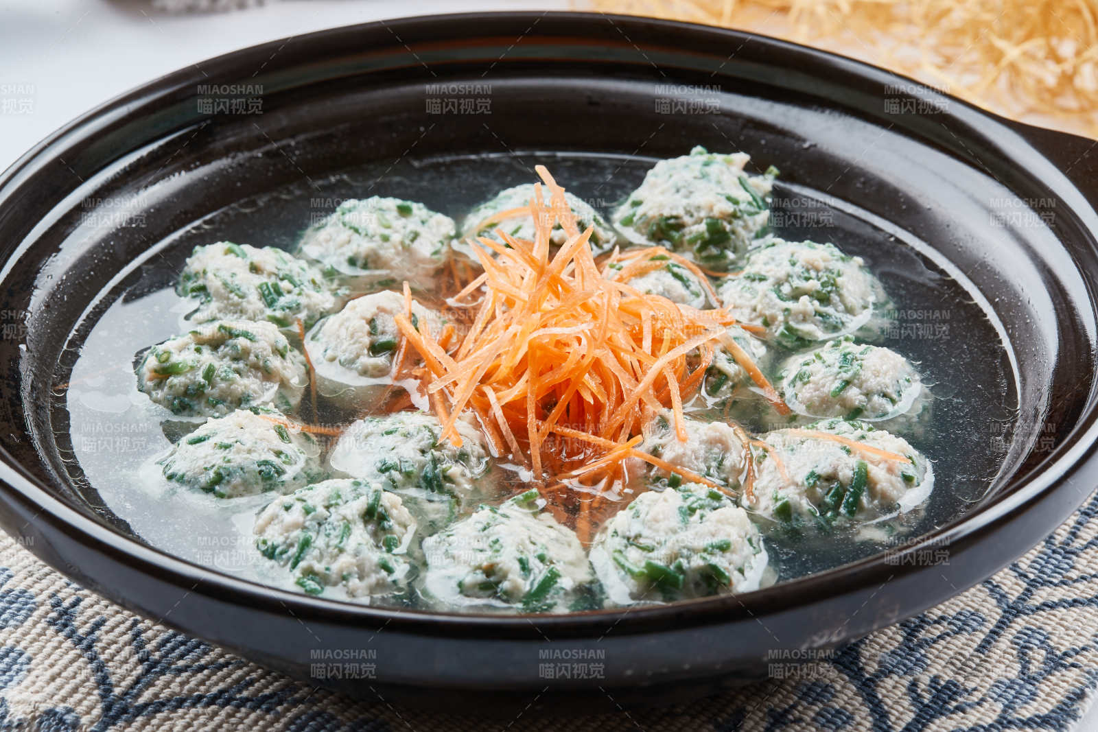 野菜鱼肉丸子汤