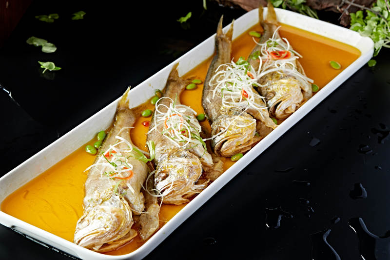 浇汁蛏子蒸丝瓜