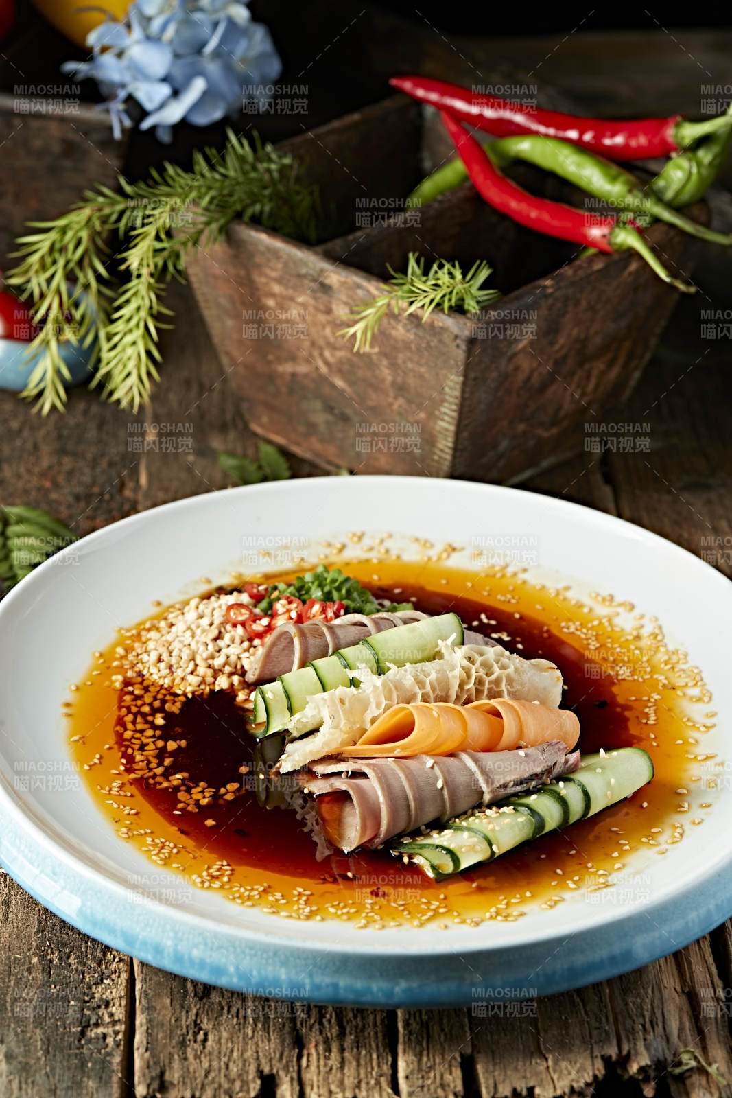 芝麻红油卤味口条金钱肚图片