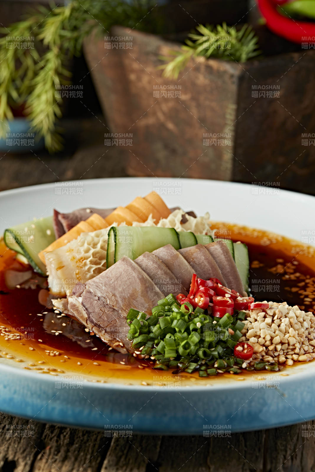 芝麻红油卤味口条金钱肚图片