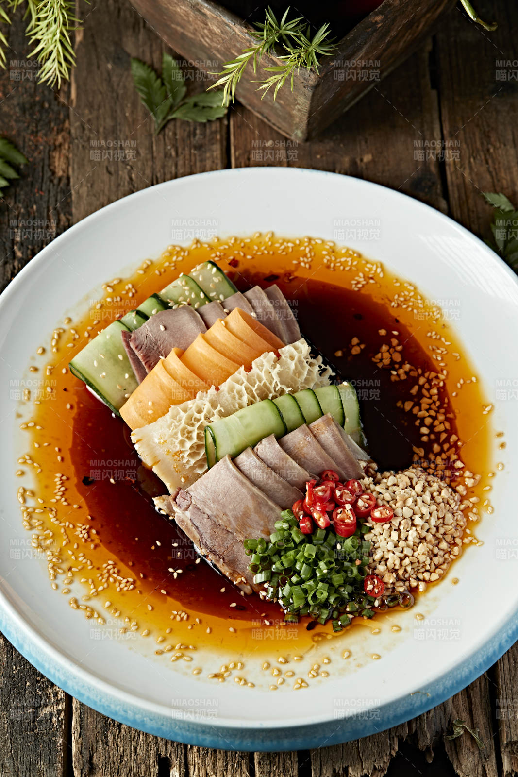 芝麻红油卤味口条金钱肚图片