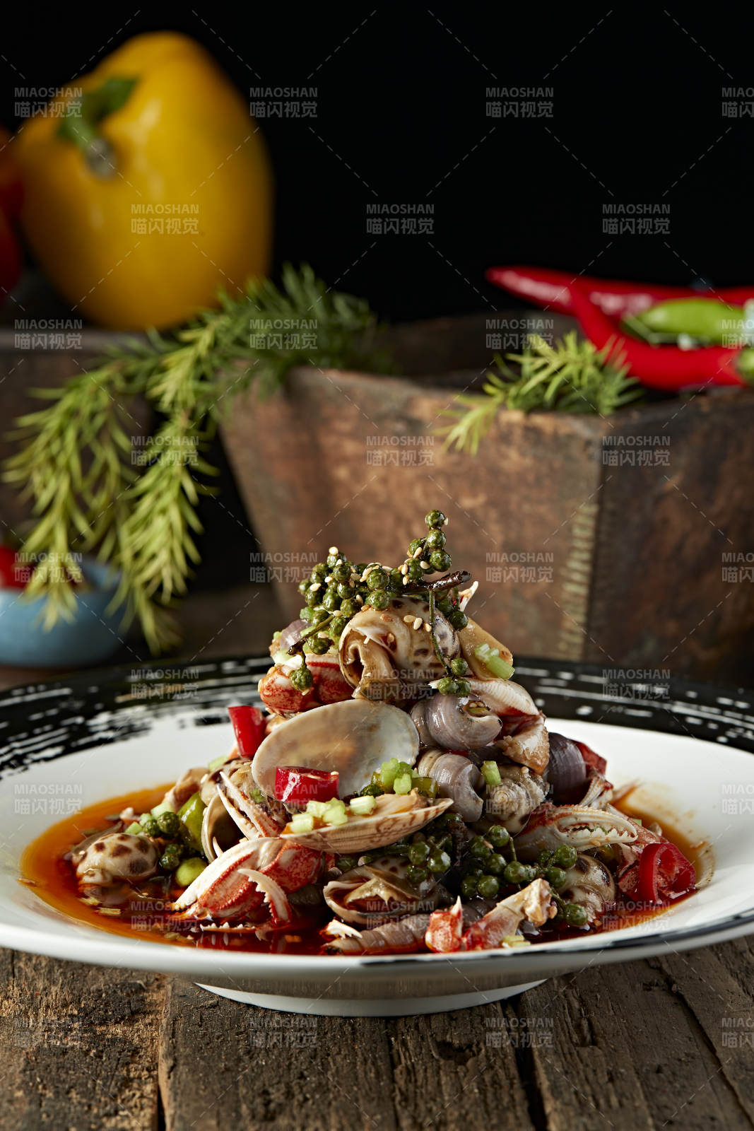 藤椒紅油腌漬小海鮮