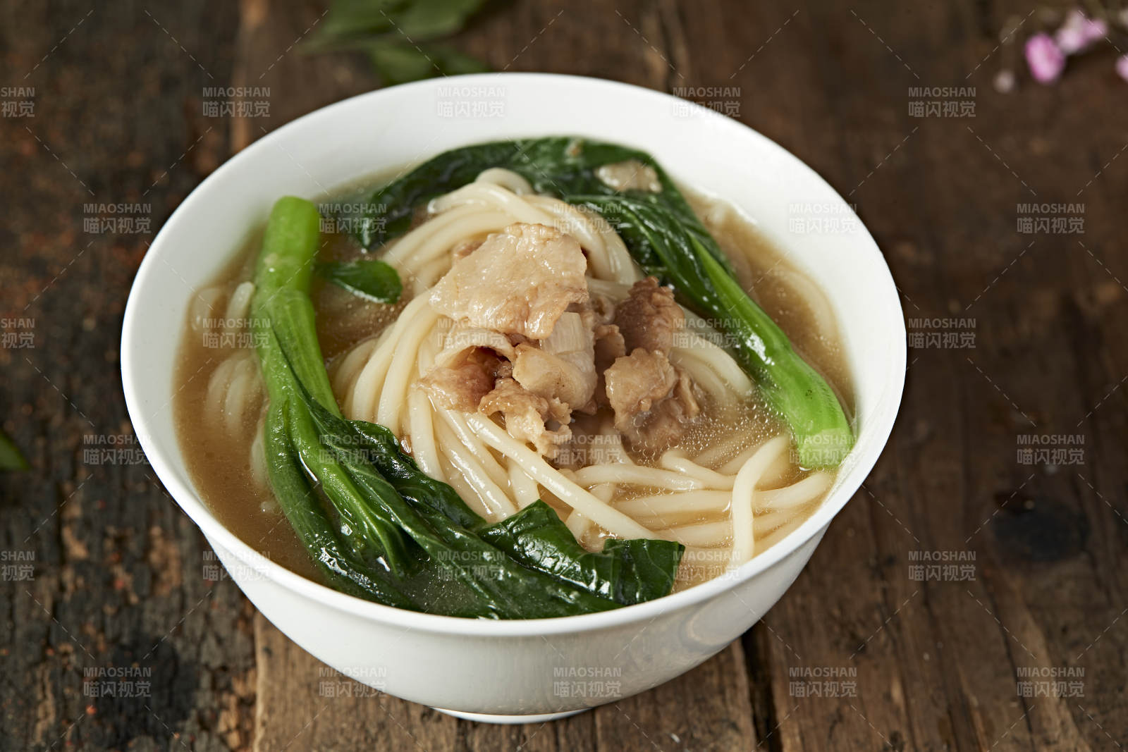 家常菜心羊肉湯面