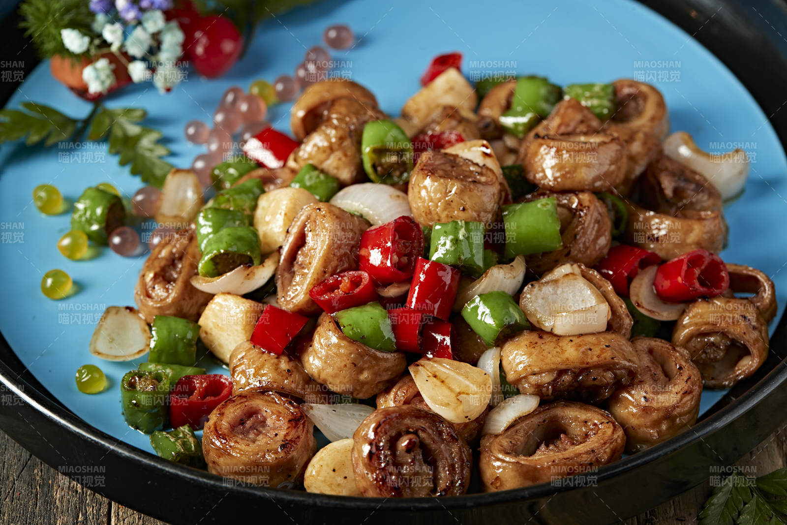 双椒蒜香焗肥肠