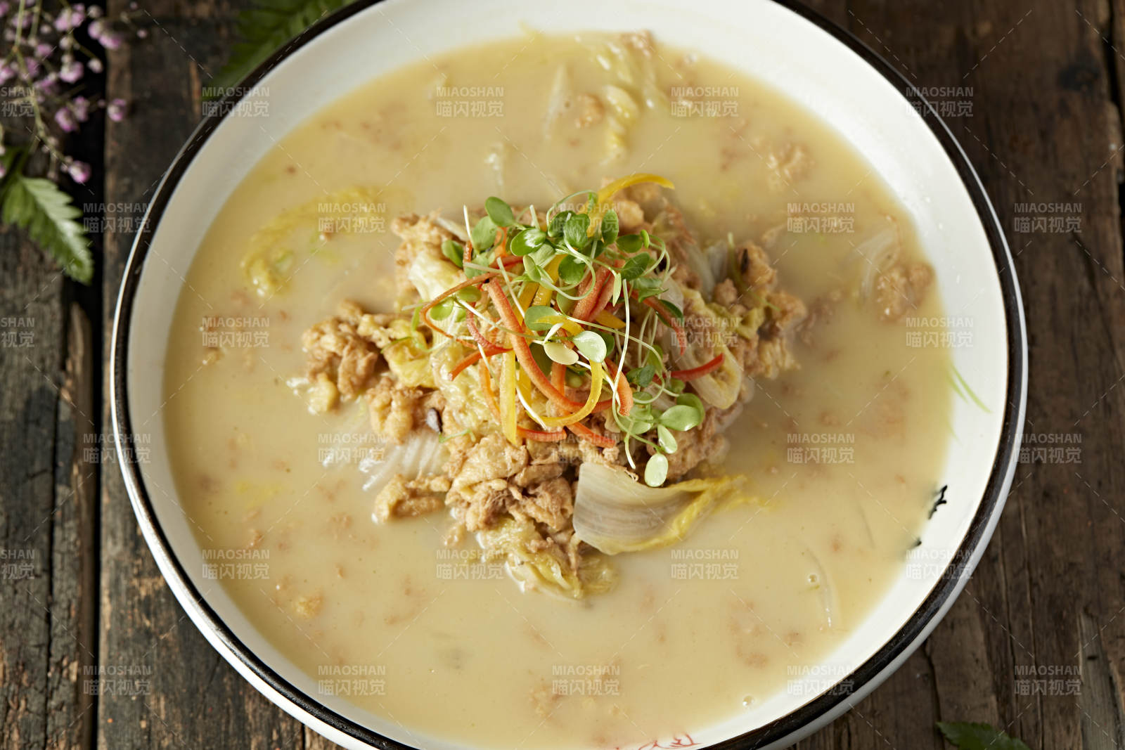 浓汤蛋花虾仁娃娃菜