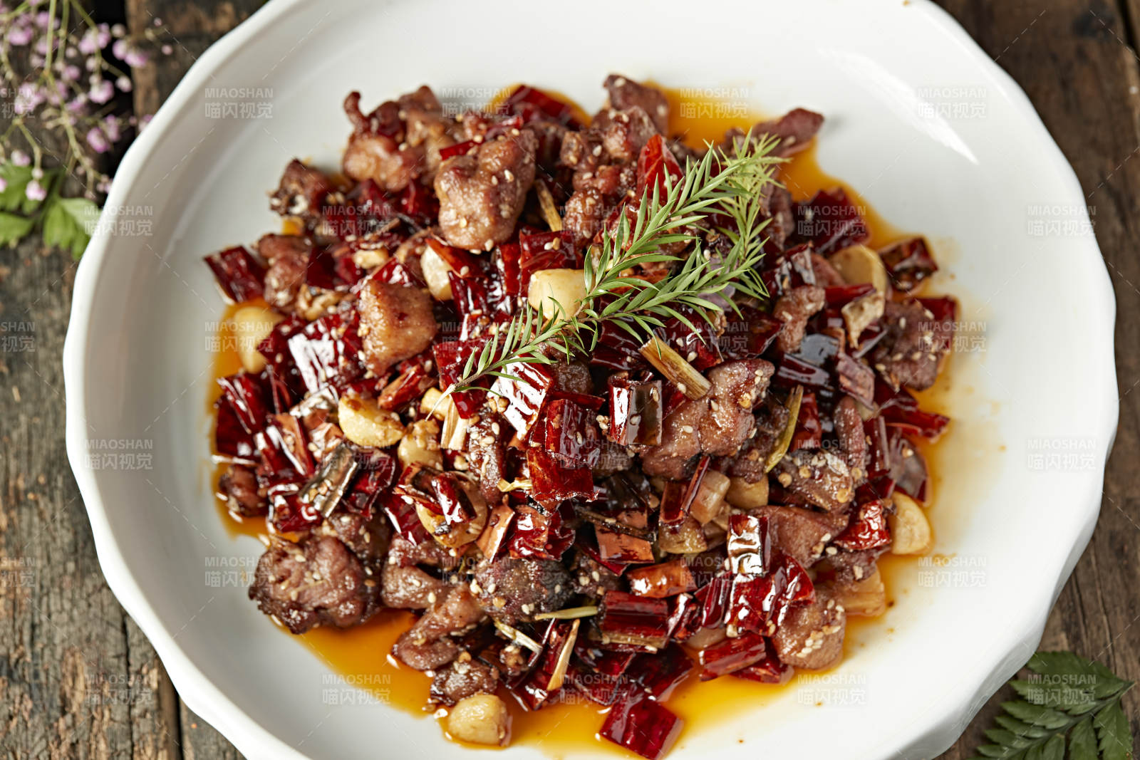 川味香辣爆兔丁