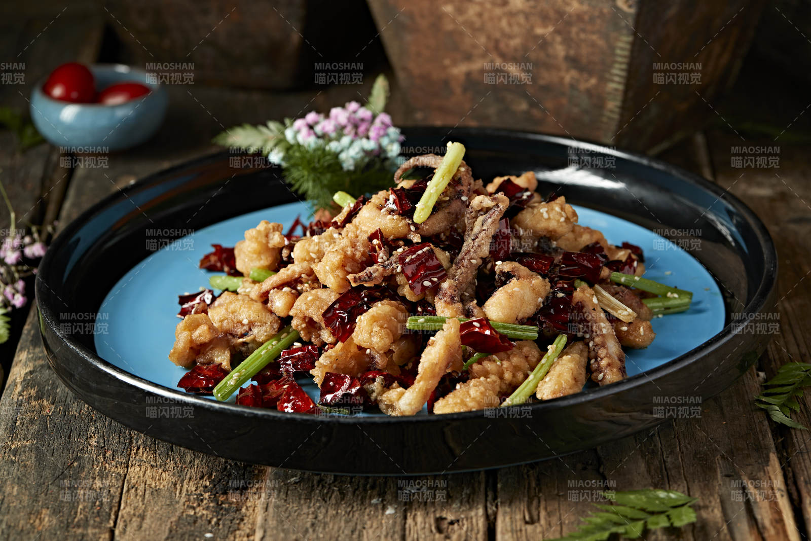 酥脆香炸麻辣鱿鱼须