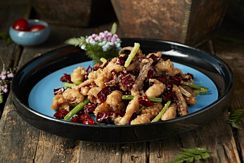 酥脆香炸麻辣鱿鱼须