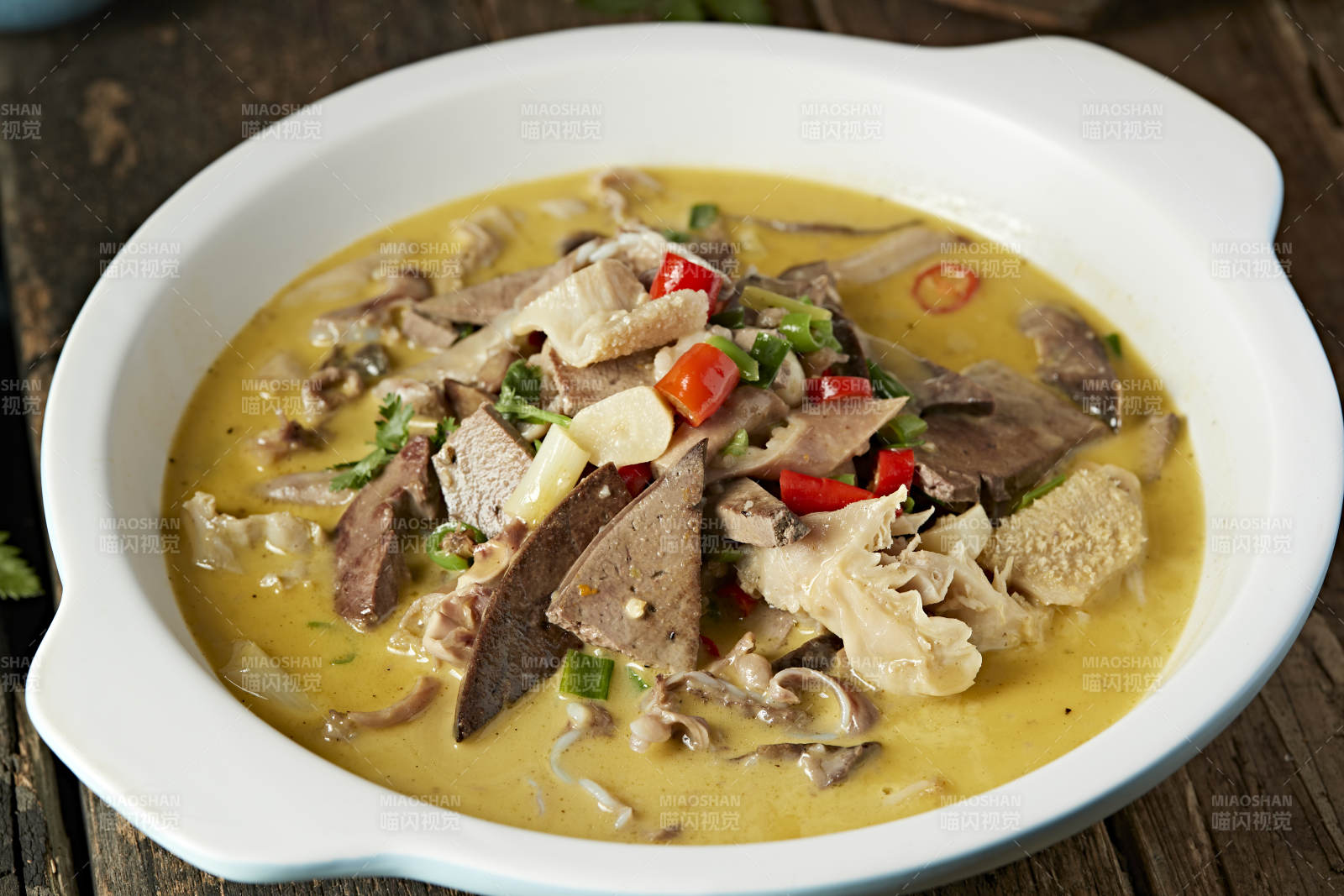 酸湯砂鍋羊雜碎