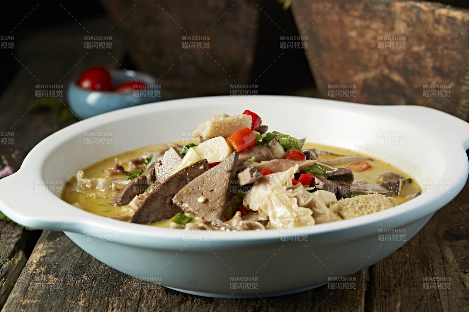 酸湯砂鍋羊雜碎